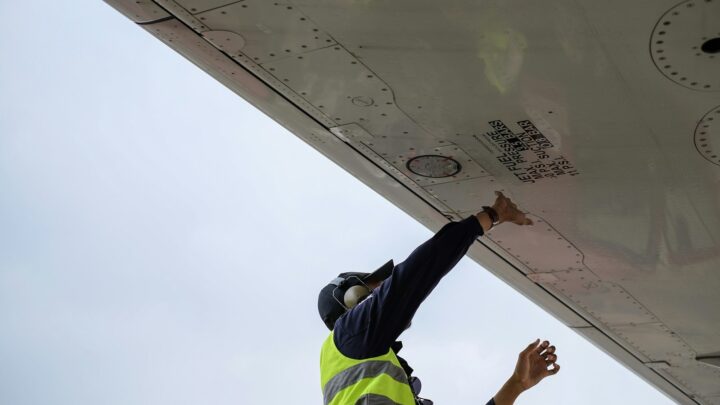 Aéronautique en 2026 : Le guide pour décrocher l&rsquo;un des 800 postes chez Daher (avec ou sans expérience !)